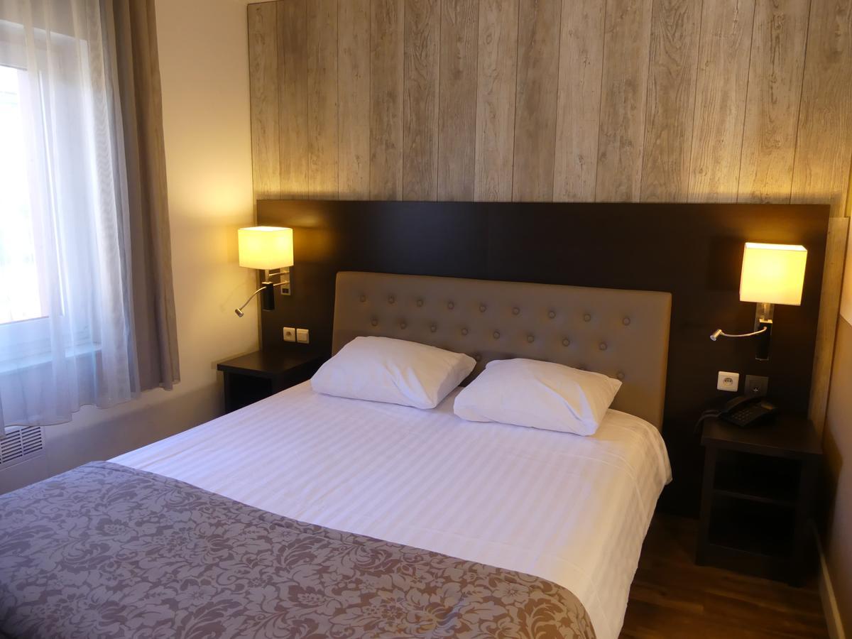 Hotel De Maaskant Maaseik Extérieur photo
