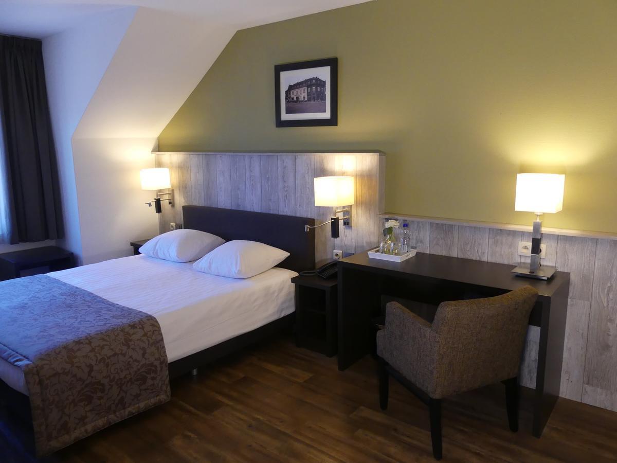 Hotel De Maaskant Maaseik Extérieur photo